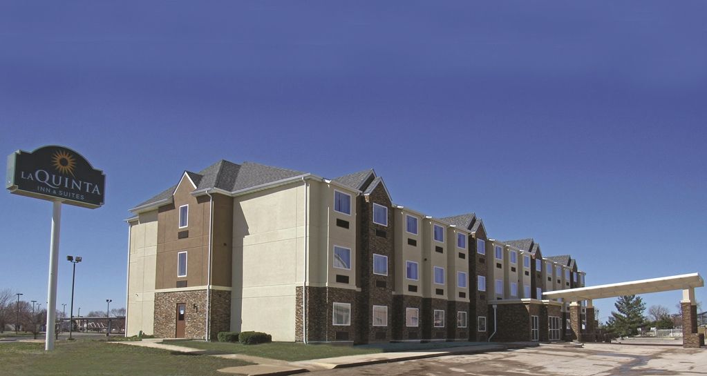 La Quinta By Wyndham Collinsville - St. Louis מראה חיצוני תמונה